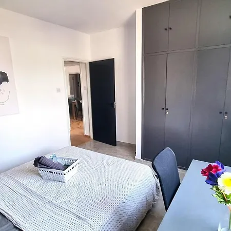 Appartement Unique 2br Apt 10 With 150mbit Plus Netflix Larnaca